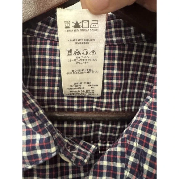 Patagonia Men's Medium Button Up Plaid Shirt Red Organic Cotton Gorpcore EUC - Picture 5 of 9